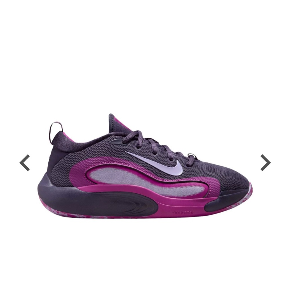 Nike ISOFLY kids Basketball Shoes 12